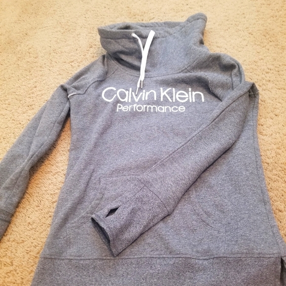 Calvin Klein sweatshirt - Picture 1 of 3